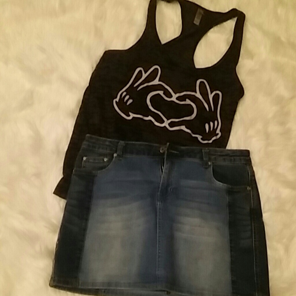 Mignon skirt and next level tank top. Both medium